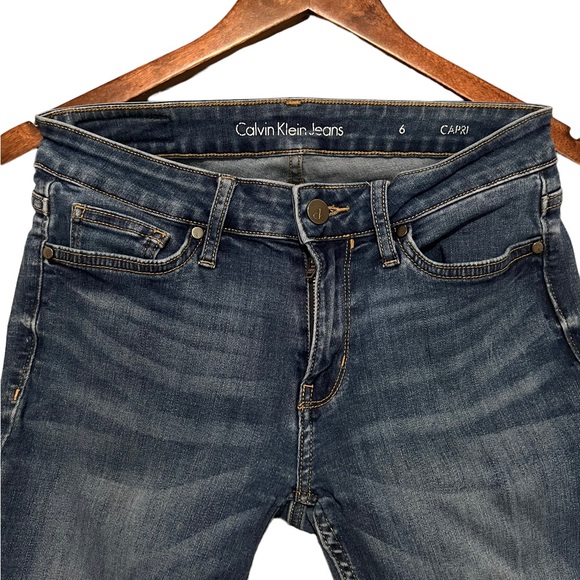 Calvin Klein Size 6 Capri Skinny Jeans - Picture 5 of 6